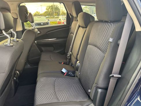 Used 2020 Dodge Journey SE w/ SE Popular Equipment Group image 24