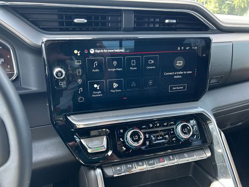 Used 2025 GMC Sierra 1500 Denali w/ Denali Reserve Package image 18