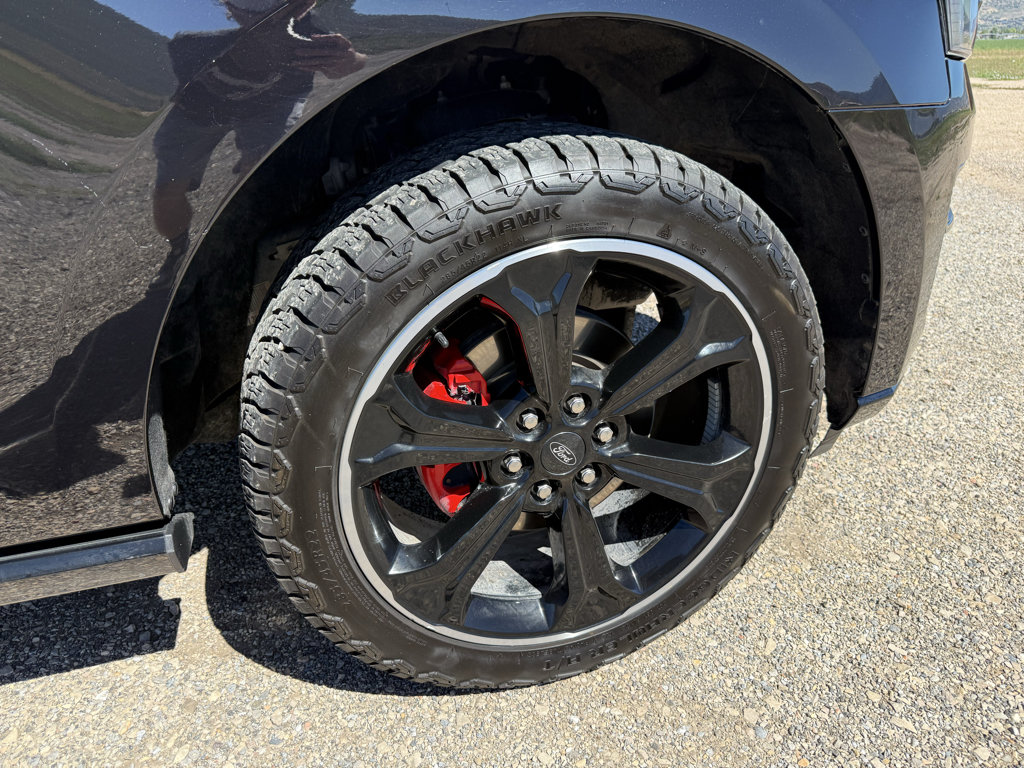Used 2024 Ford Expedition Limited AWD/4WD image 9