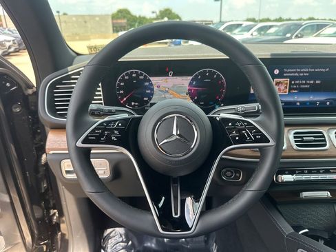 New 2025 Mercedes-Benz GLE 450 GLE 450 image 27