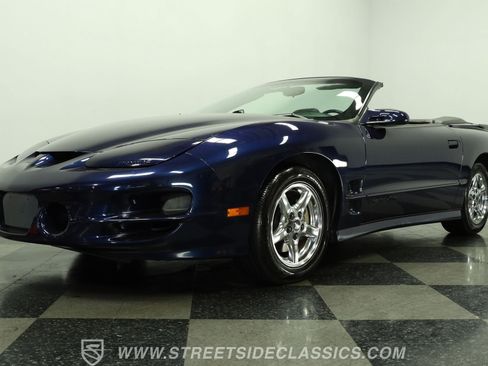 Used 2001 Pontiac Firebird Trans Am RWD image 21