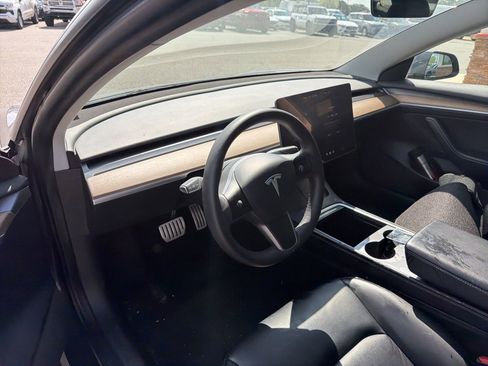 Used 2022 Tesla Model 3 Performance AWD/4WD image 3