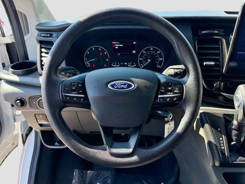 Used 2024 Ford Transit 350 XLT image 11