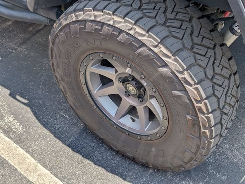 Used 2019 Jeep Wrangler Unlimited Rubicon AWD/4WD image 10