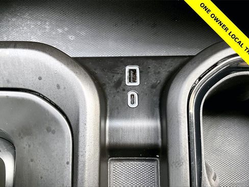 Used 2024 GMC Sierra 1500 AT4 w/ Technology Package image 32