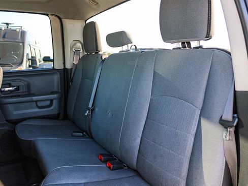 Used 2024 RAM 1500 Classic SLT image 19