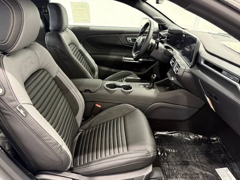 New 2026 Ford Mustang GT Premium w/ GT Performance Package image 18