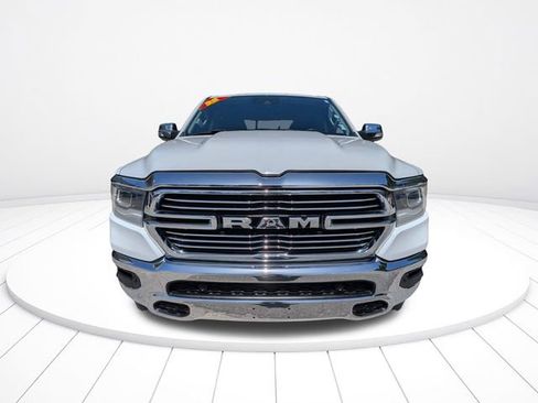 Used 2022 RAM 1500 Laramie AWD/4WD image 9