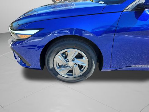 New 2026 Hyundai Elantra SE image 26