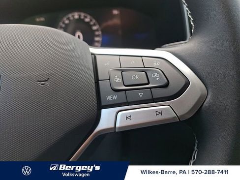 New 2026 Volkswagen Taos SE AWD/4WD image 18