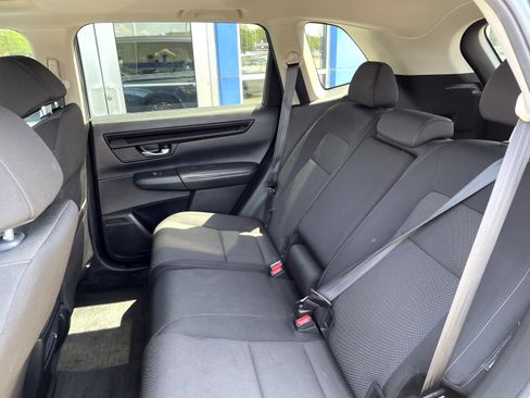 Used 2024 Honda CR-V EX image 10