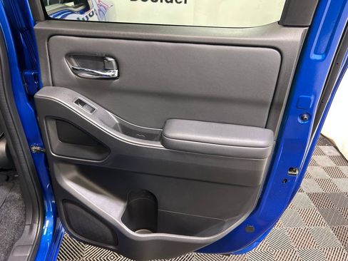 Used 2024 Nissan Frontier SV w/ Technology Package image 14