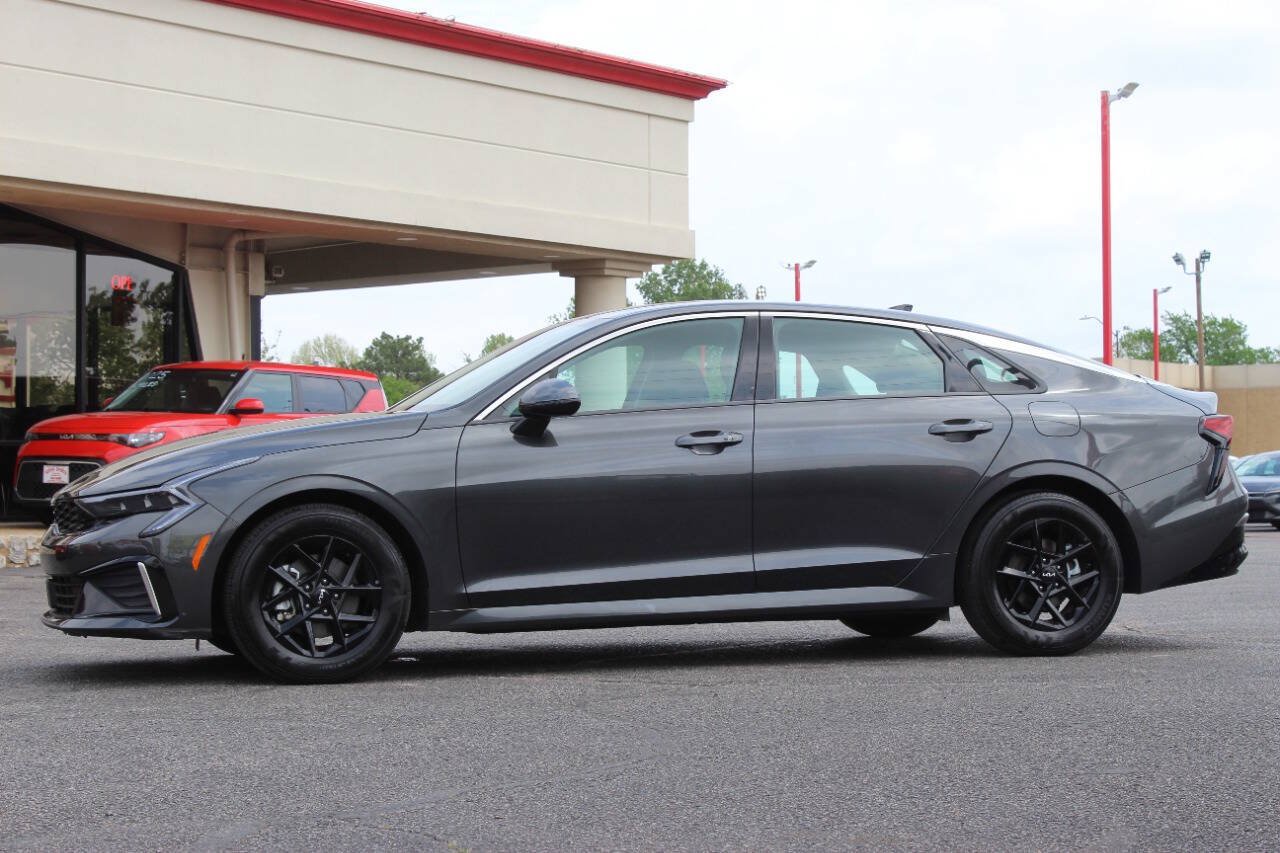 Used 2025 Kia K5 LXS FWD image 6