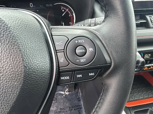 Used 2024 Toyota RAV4 Adventure image 16