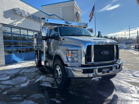 New 2026 Ford F650 2WD Regular Cab Super Duty image 16