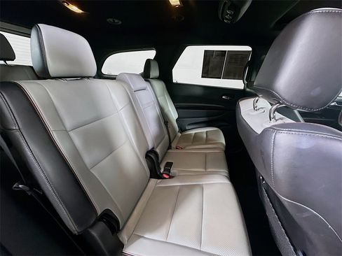 Used 2024 Dodge Durango GT image 11