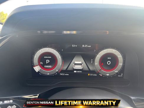 Used 2025 Nissan Pathfinder Platinum w/ Cargo Package image 17