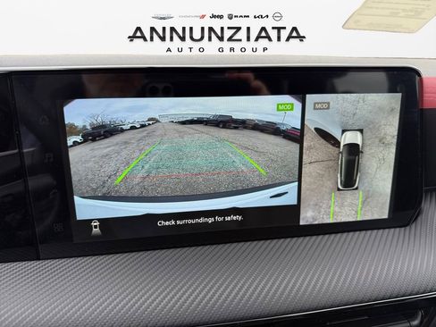 New 2026 Nissan Kicks SR w/ Cold Weather Package image 23