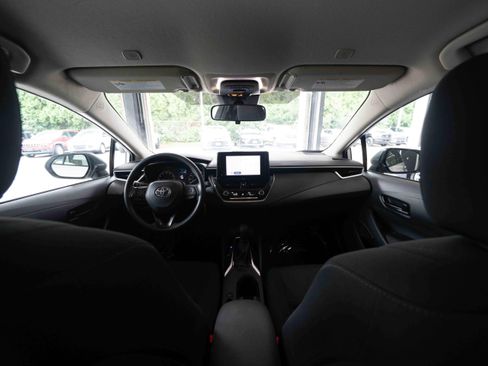 Used 2024 Toyota Corolla LE FWD image 19