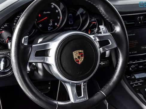 Used 2015 Porsche 911 Turbo image 18