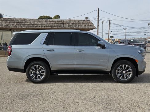 Used 2024 Chevrolet Tahoe LT image 5
