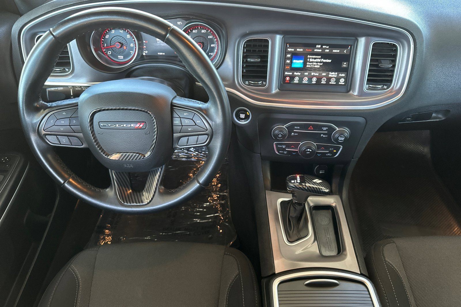 Used 2022 Dodge Charger SXT RWD image 21