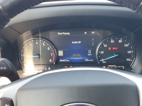 Certified 2022 Ford Explorer XLT w/ Equipment Group 202A image 11