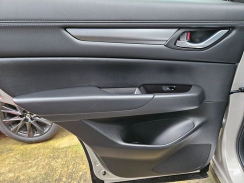 Certified 2025 MAZDA CX-5 AWD 2.5 S w/ Select Package image 17