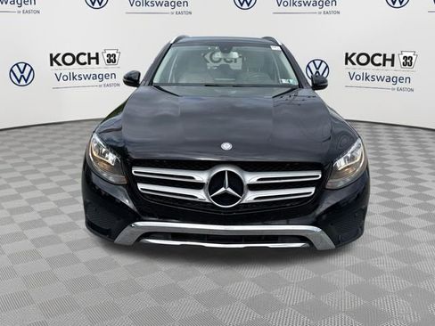 Used 2017 Mercedes-Benz GLC 300 4MATIC image 2