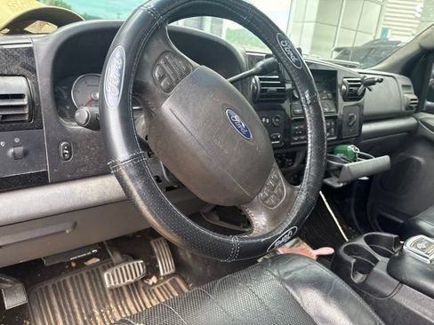 Used 2005 Ford F250 Lariat AWD/4WD image 28