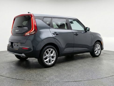Used 2025 Kia Soul LX w/ LX Technology Package image 9