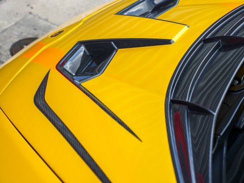 Used 2022 Lamborghini Huracan EVO image 5