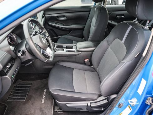 Used 2021 Nissan Sentra SV FWD image 10