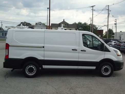 Used 2024 Ford Transit 150 Low Roof RWD image 2