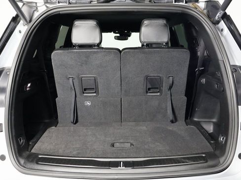 Used 2022 Jeep Grand Cherokee L Laredo image 15