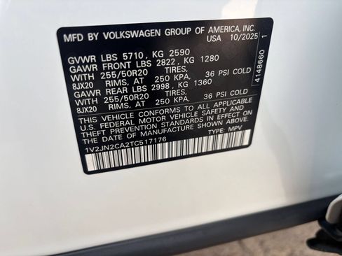 Used 2026 Volkswagen Atlas SE FWD image 33