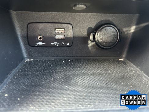 Used 2022 Subaru Forester Premium image 26