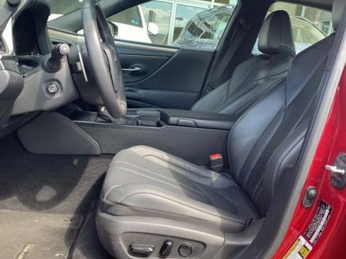 Used 2021 Lexus ES 350 F Sport w/ Accessory Package image 7