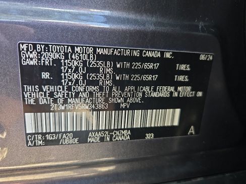 Used 2024 Toyota RAV4 XLE FWD image 25