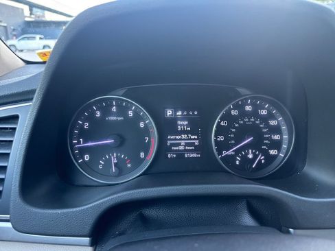 Used 2017 Hyundai Elantra SE w/ SE A/T Tech Package 03 FWD image 19