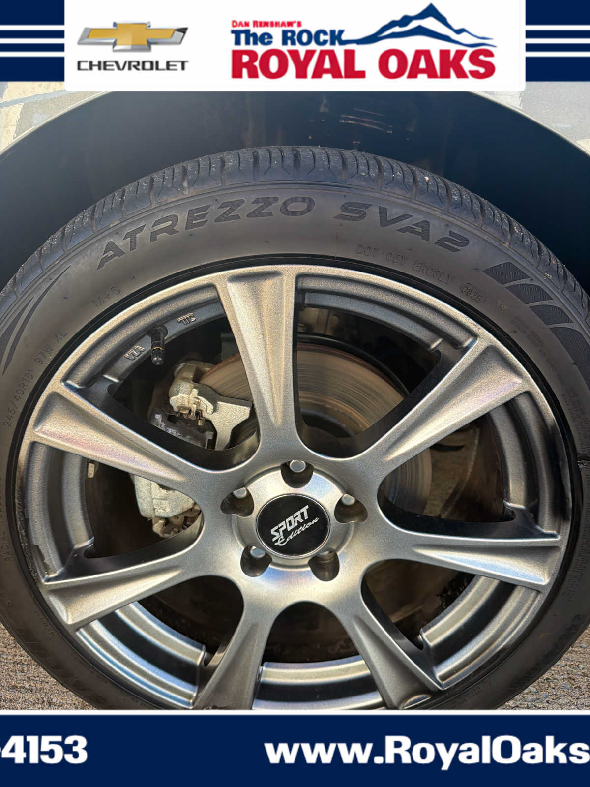 Used 2025 Nissan Altima 2.5 SV FWD image 3