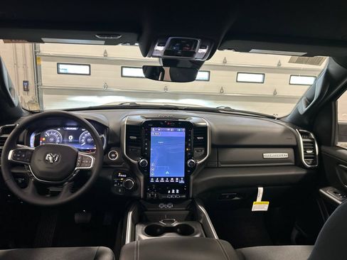 New 2026 RAM 1500 Big Horn AWD/4WD image 30