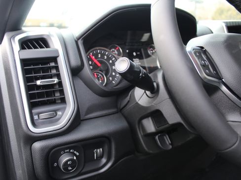 Used 2025 RAM 2500 Big Horn image 10