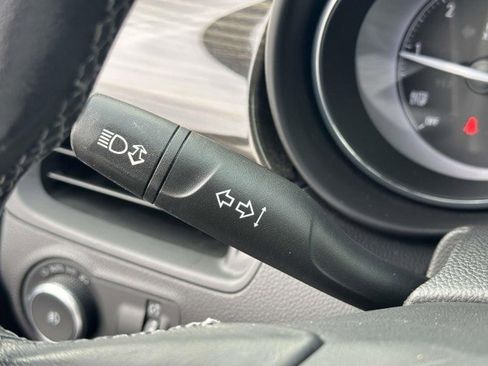 Used 2020 Buick Envision Essence image 27