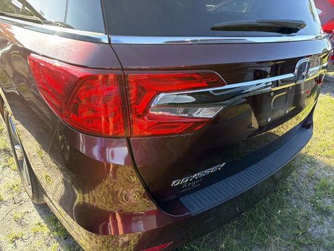Used 2018 Honda Odyssey EX-L image 8