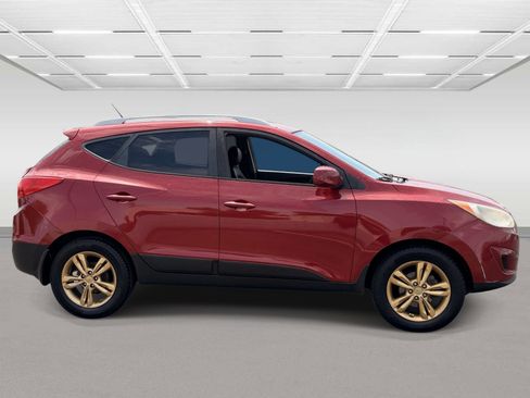 Used 2011 Hyundai Tucson GLS FWD image 5