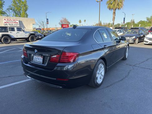 Used 2011 BMW 528i 528i 4dr Sedan image 3