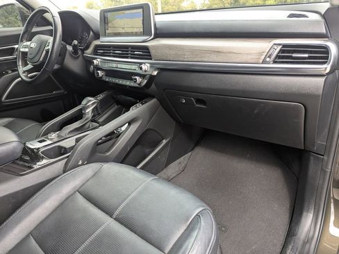 Certified 2020 Kia Telluride EX w/ EX Premium Package image 9