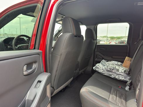 New 2026 Nissan Frontier PRO-4X w/ Pro-4x Convenience Package AWD/4WD image 30