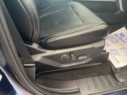 Used 2018 Ford F350 Lariat w/ Lariat Ultimate Package AWD/4WD image 40